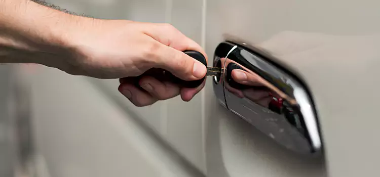 Why Choose Our Auto Locksmith Team in Trois-Rivieres, QC?