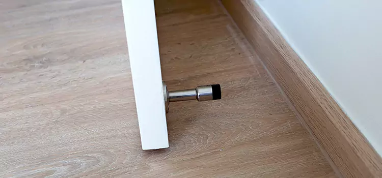 Magnetic Door Stop Integration Trois-Rivieres