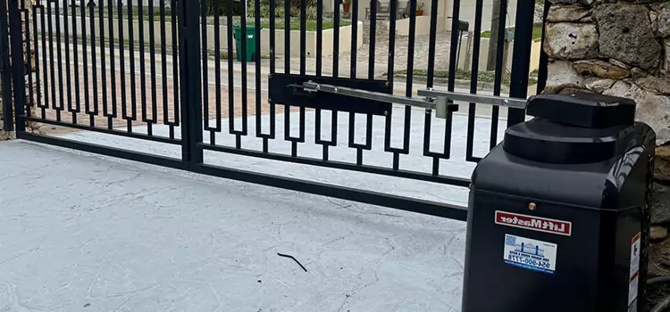 Seamless Installation and Support for Your New Gate in Trois-Rivieres, QC