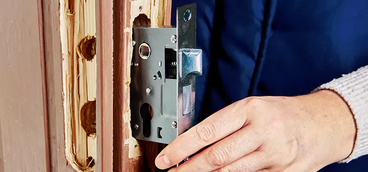 Garage Door Lock Replacement Trois-Rivieres