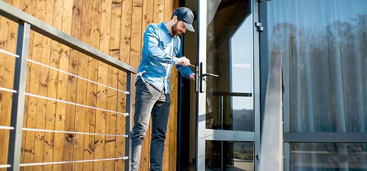 Patio Screen Door Installation Trois-Rivieres