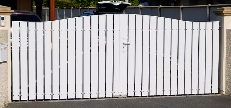 Why Choose Us for Residential Gate Repair in Trois-Rivieres, QC?